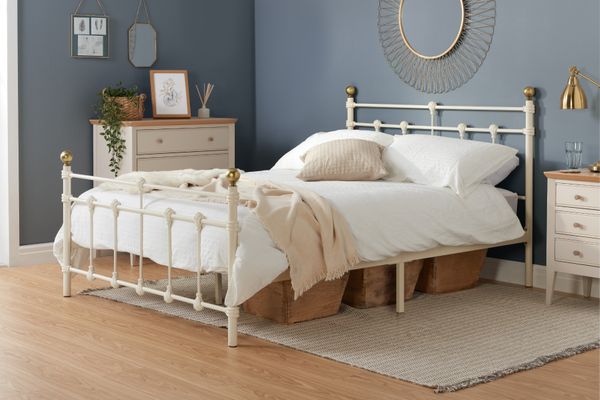 atlav2_atlas_bed_cream_rs.jpg