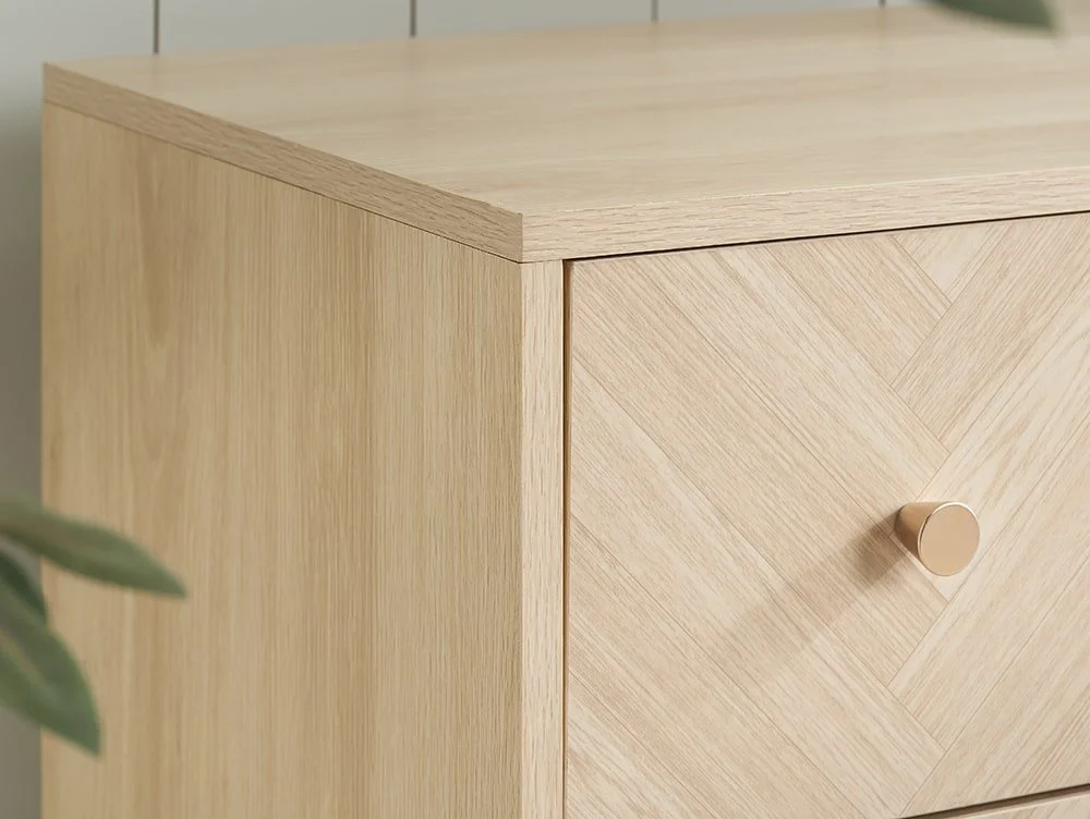 Birlea Herringford Light Oak 4 Drawer Chest of Drawers - Image 2